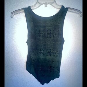Kathmandu Imports Tank. standard Size - Small - Medium.